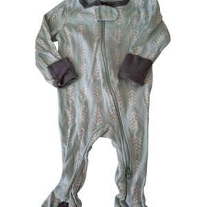 Cozy Kids One Piece in Green and Gray